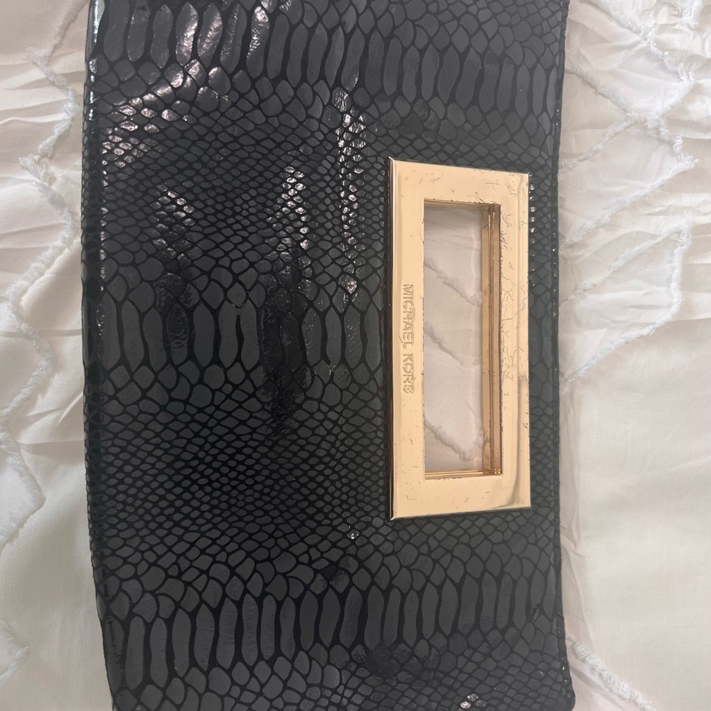 Michael Kors Black Snakeskin Embossed Clutch & Matching Wallet Gold Hardware Set - Picture 3 of 10